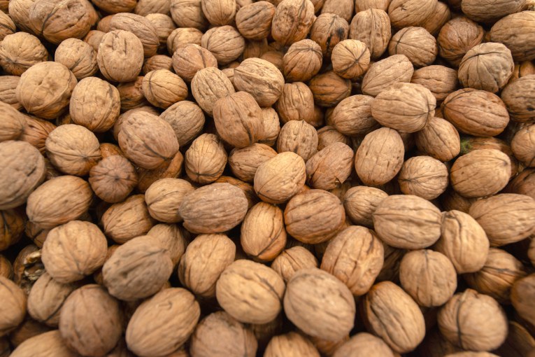 Nueces a granel